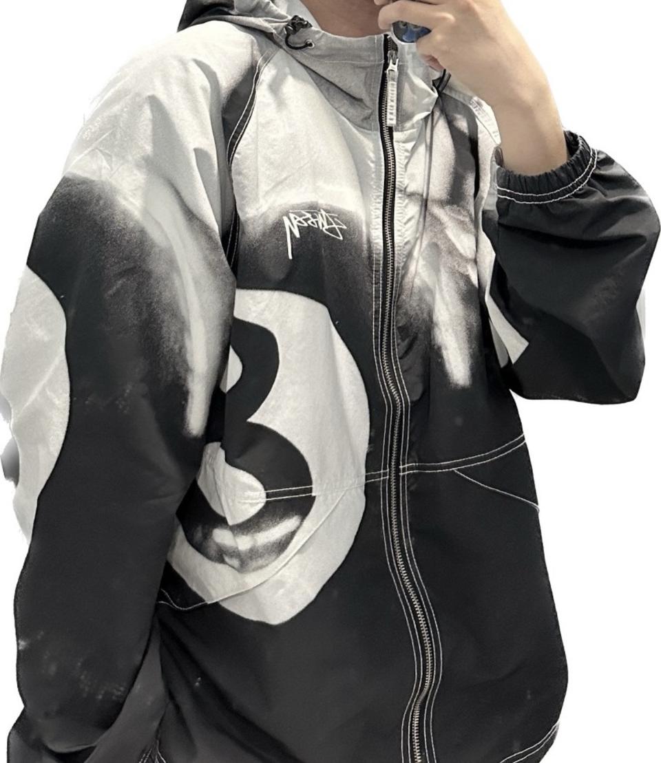 스투시 8볼 비치쉘 자켓 그레이스케일