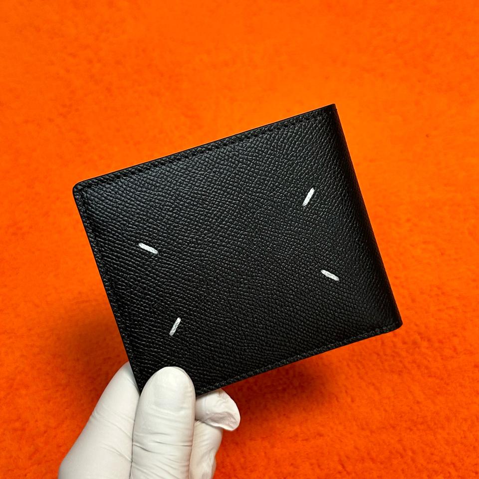 마르지엘라 반지갑 사선슬롯