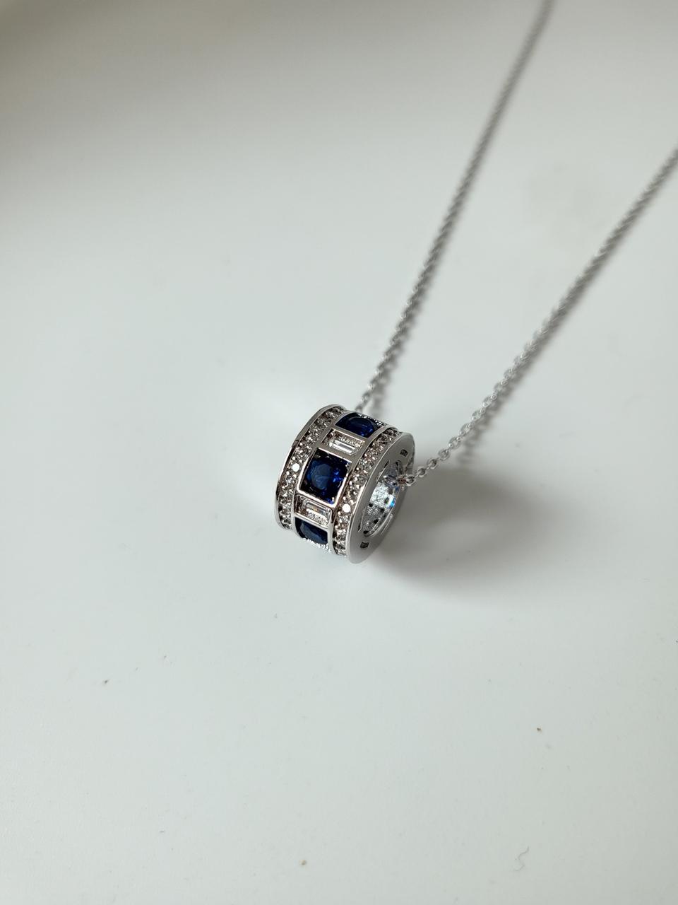 사파이어 원통 목걸이