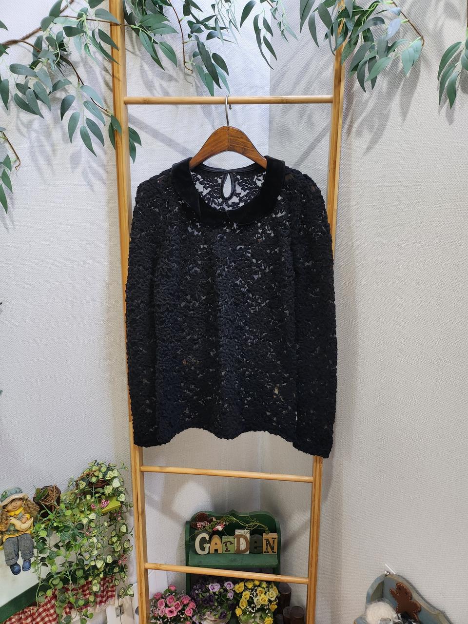 우단카라 망사레이스티