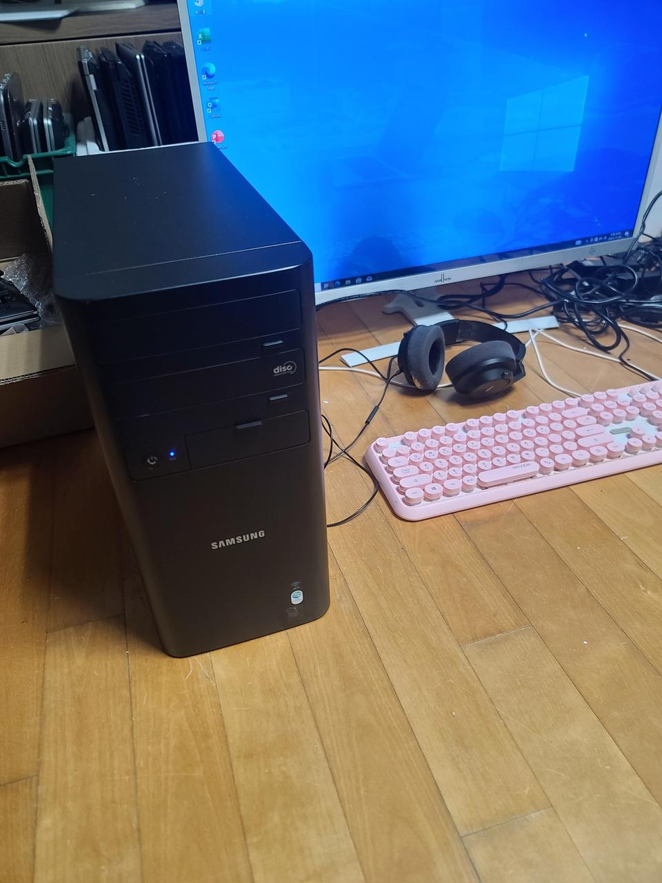 삼성 컴퓨터 본체 i3-6100 램8 SSD120