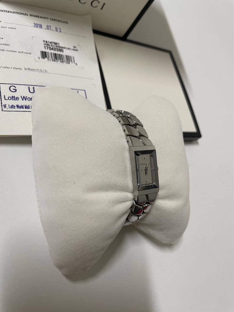 구찌 여성 메탈시계 팝니다