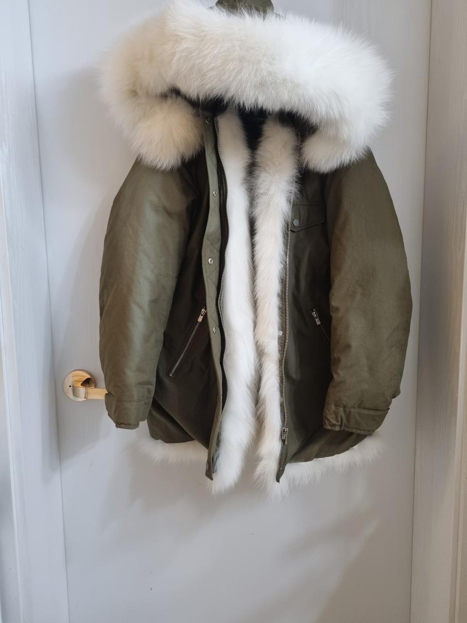 마쥬 오리털 여우털  패딩