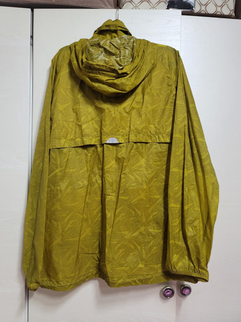 트렉스타 바람막이