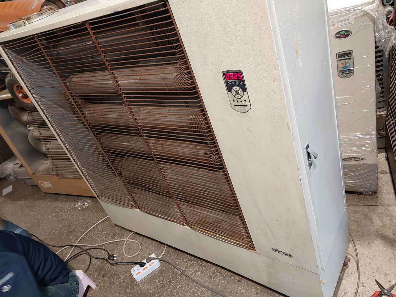 나우이엘 돈풍기 곱창난로 튜브히터난로 온풍기 60평형석유난로 등유난로