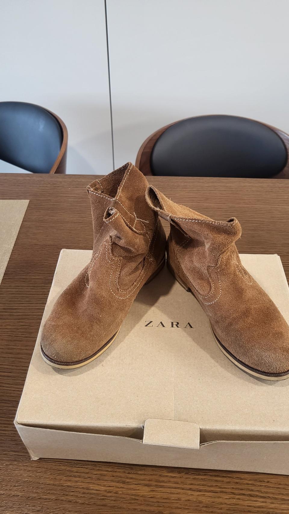 자라  스웨이드 부츠