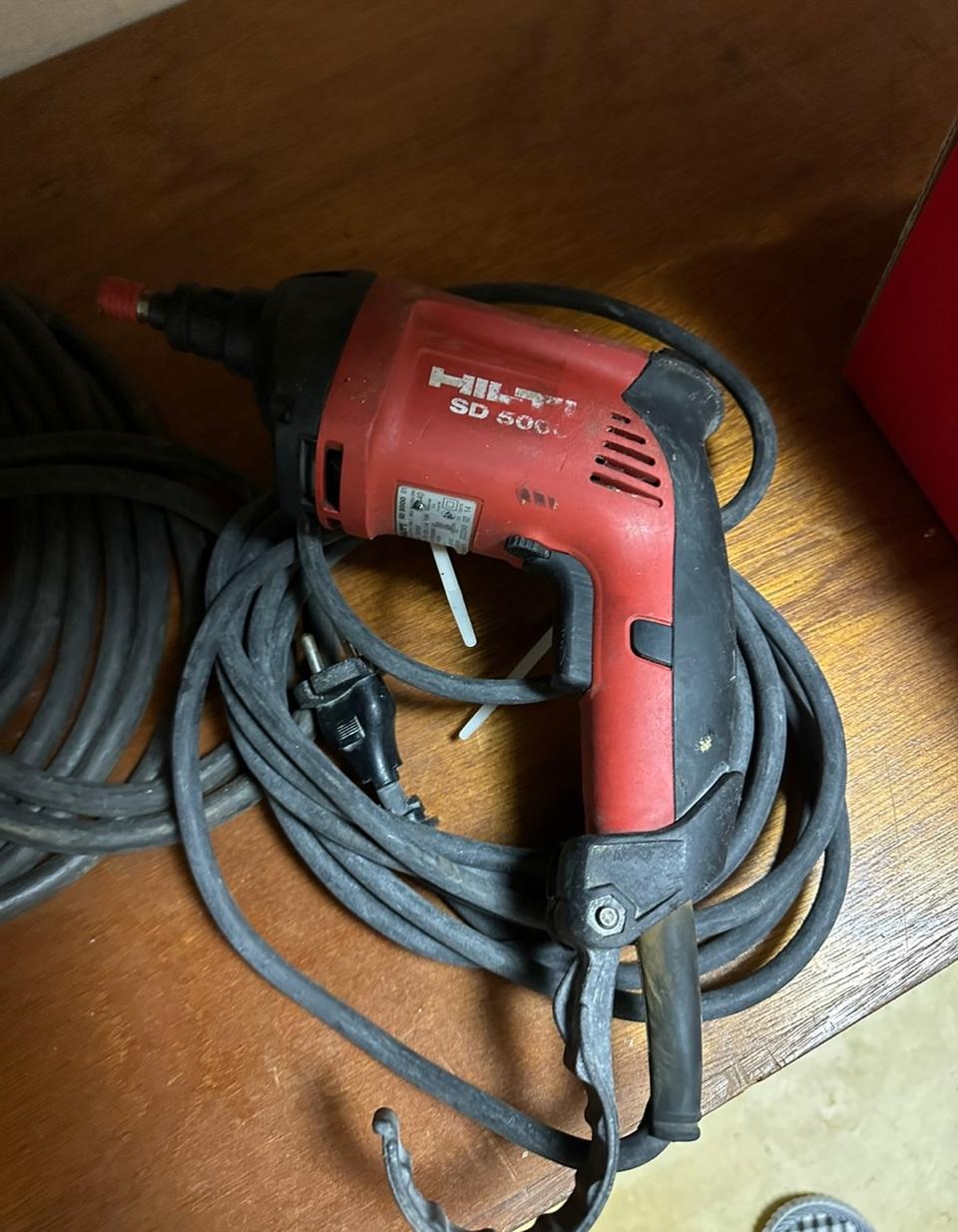 힐티 유선 매거진 