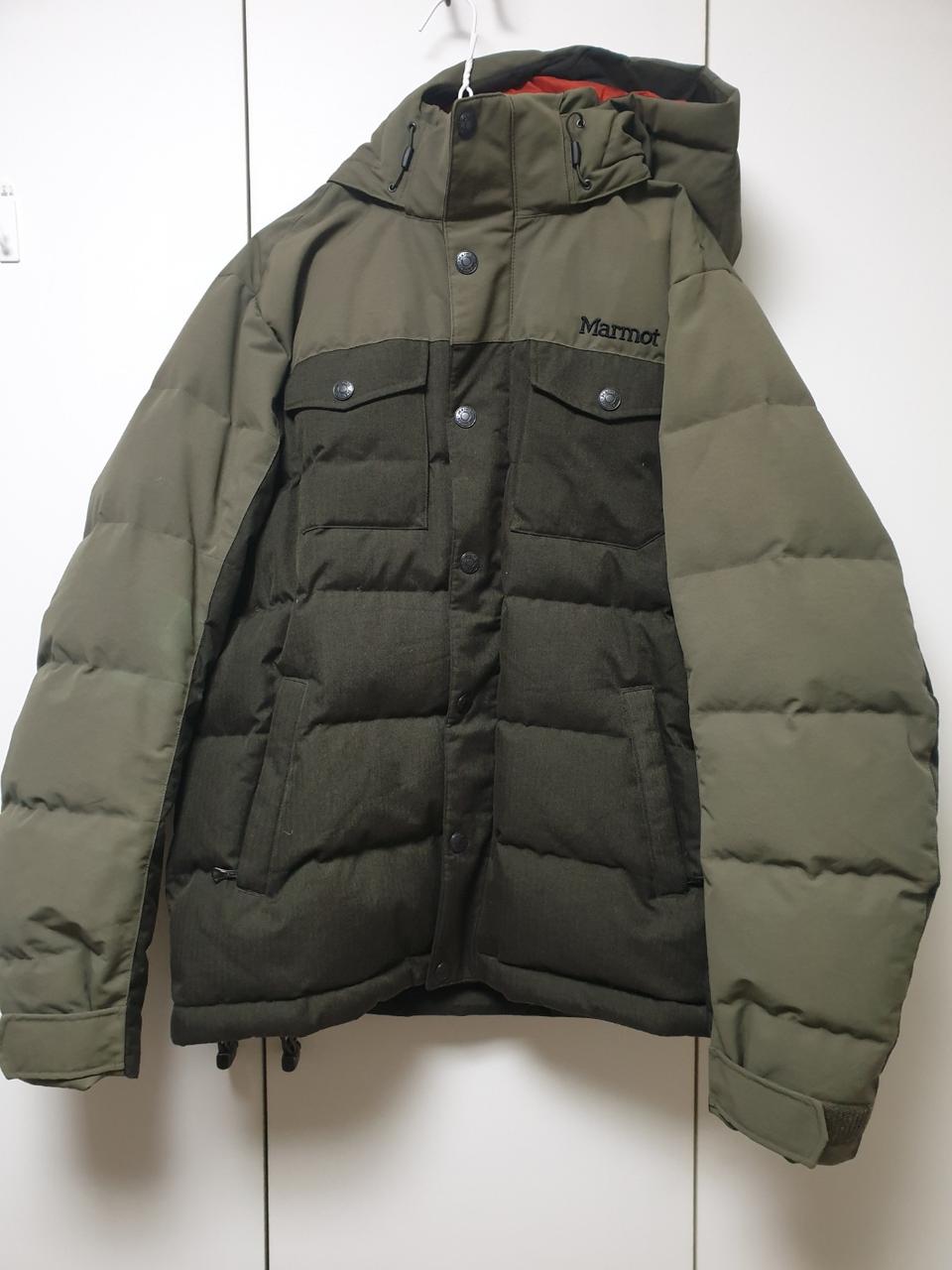 마몬트  덕다운 패딩