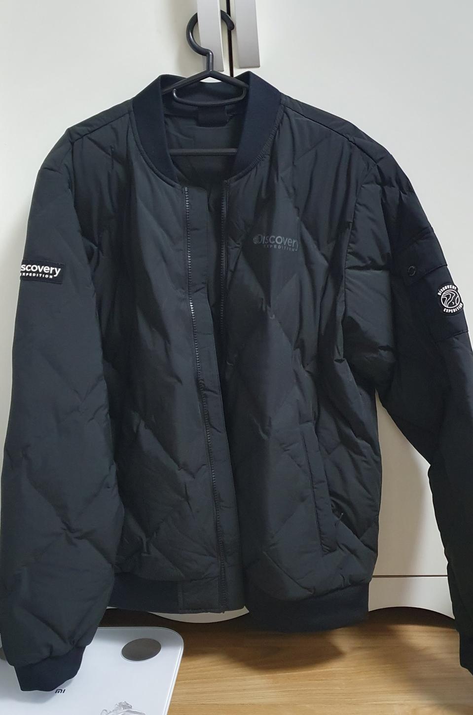 디스커버리 구스경량패딩