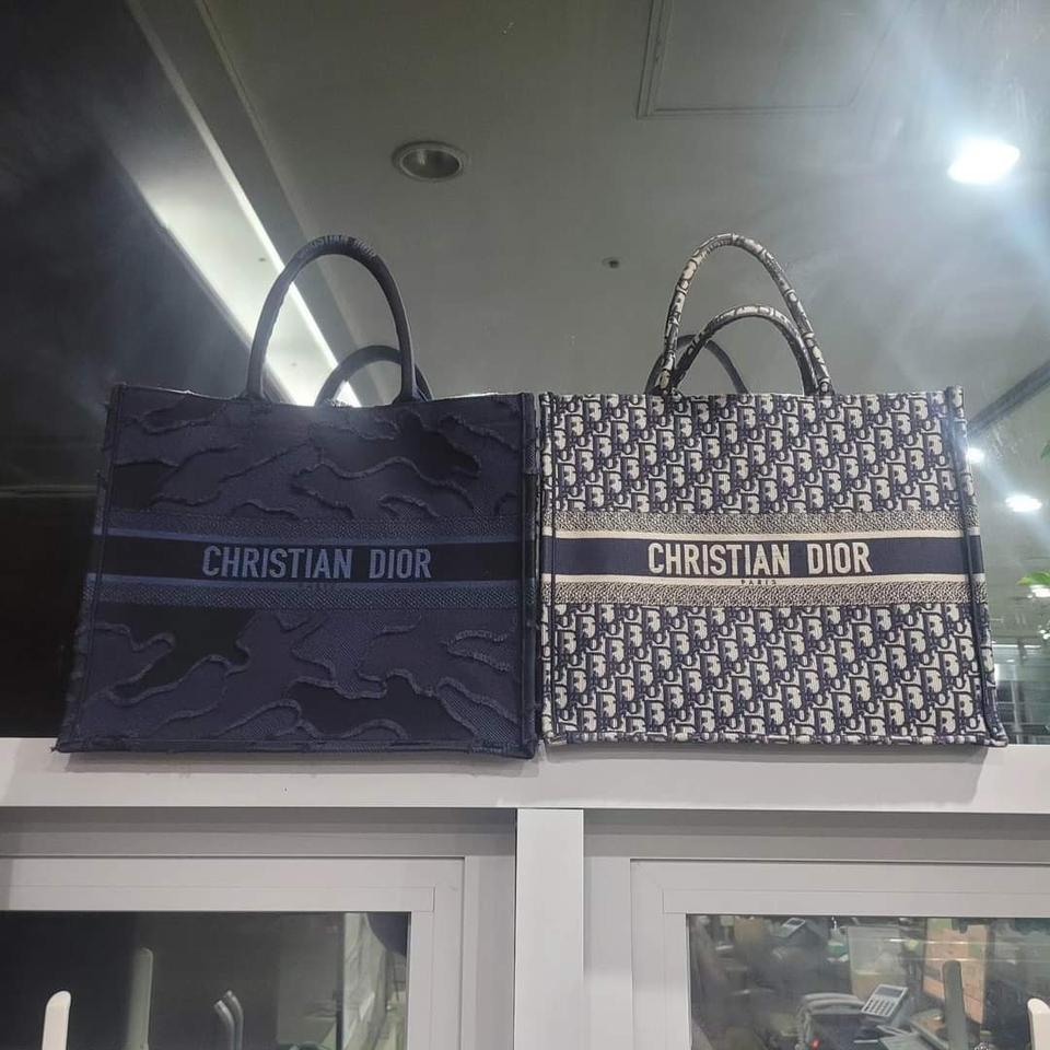 디올 정품 300 220 북토트