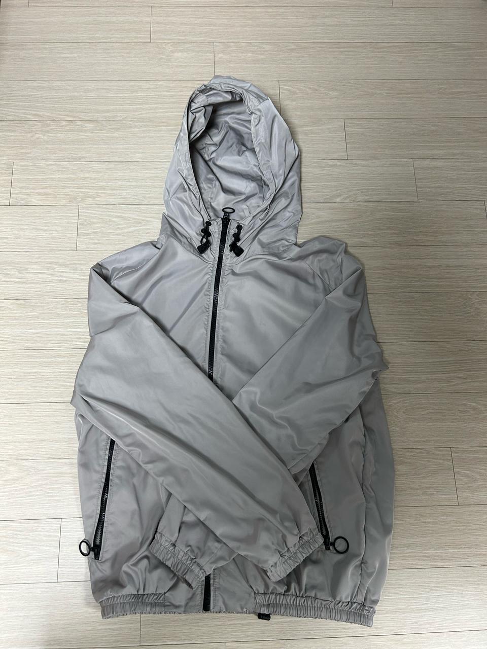 자라 바람막이 L