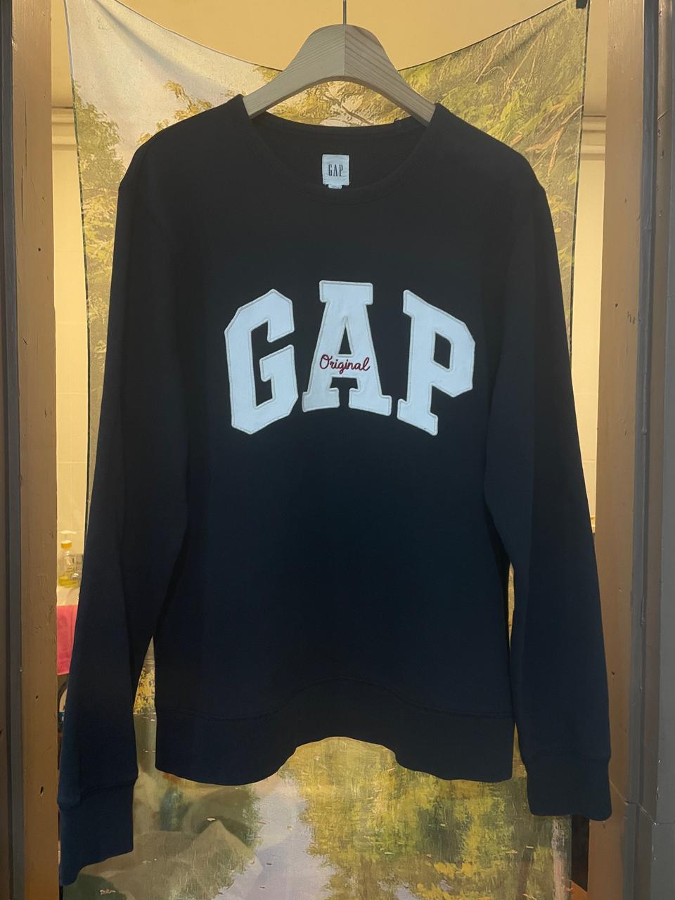 갭 오리지널 로고 패치 맨투맨