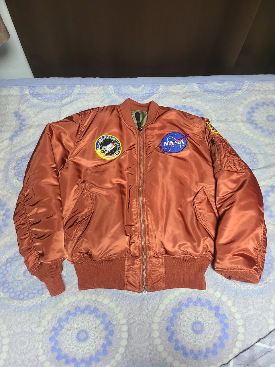 알파인더스트리 ma-1 리버시블 레귤러 나사 Rust 항공점퍼 자켓