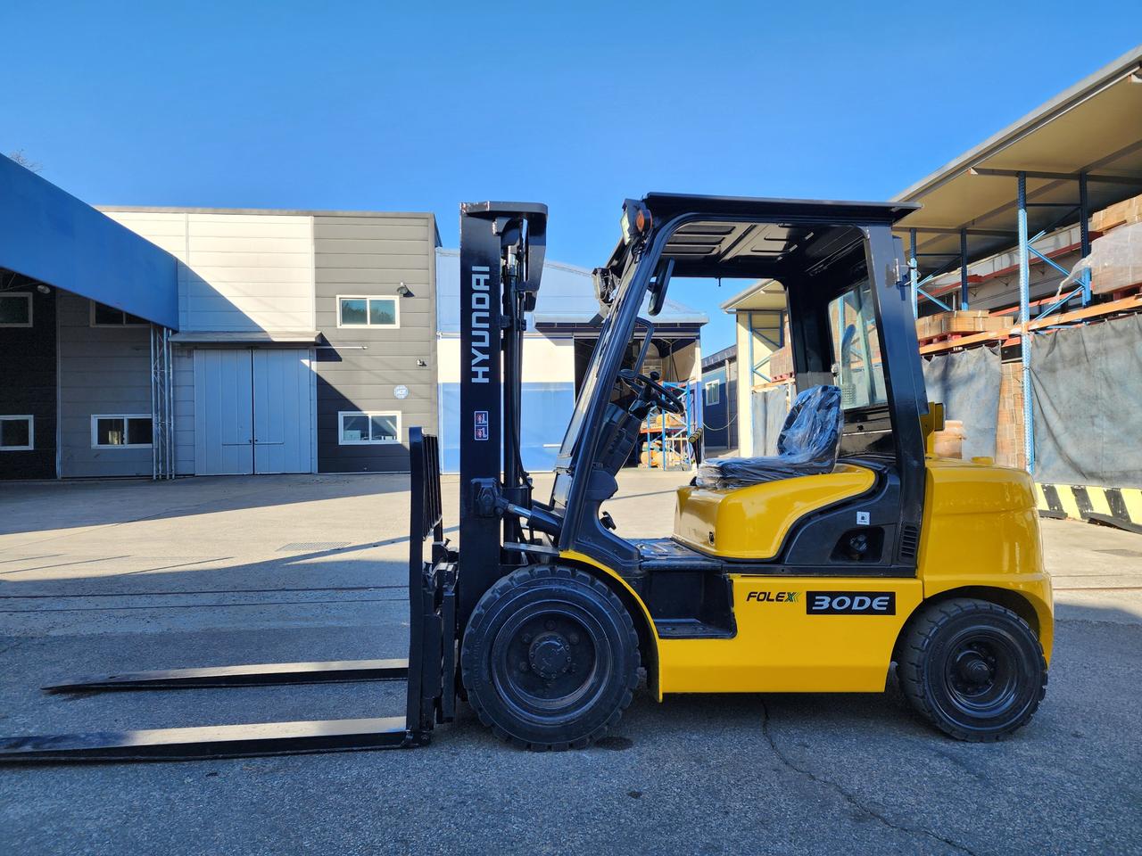 중고지게차 현대 3톤 자동발 디젤지게차 1650만원 싸게 팝니다.