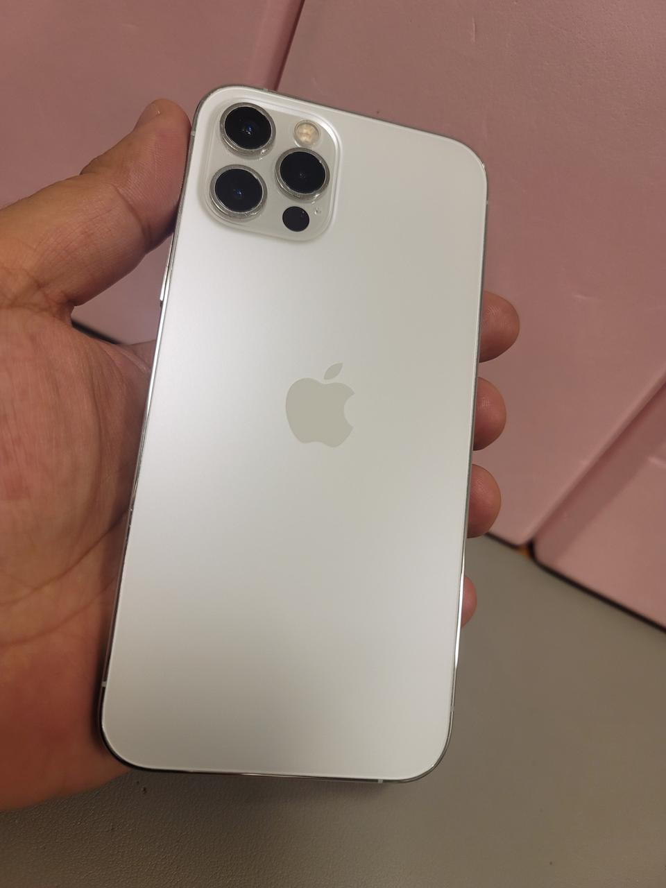 아이폰12프로 128G A급 공기계.잔상X.88%