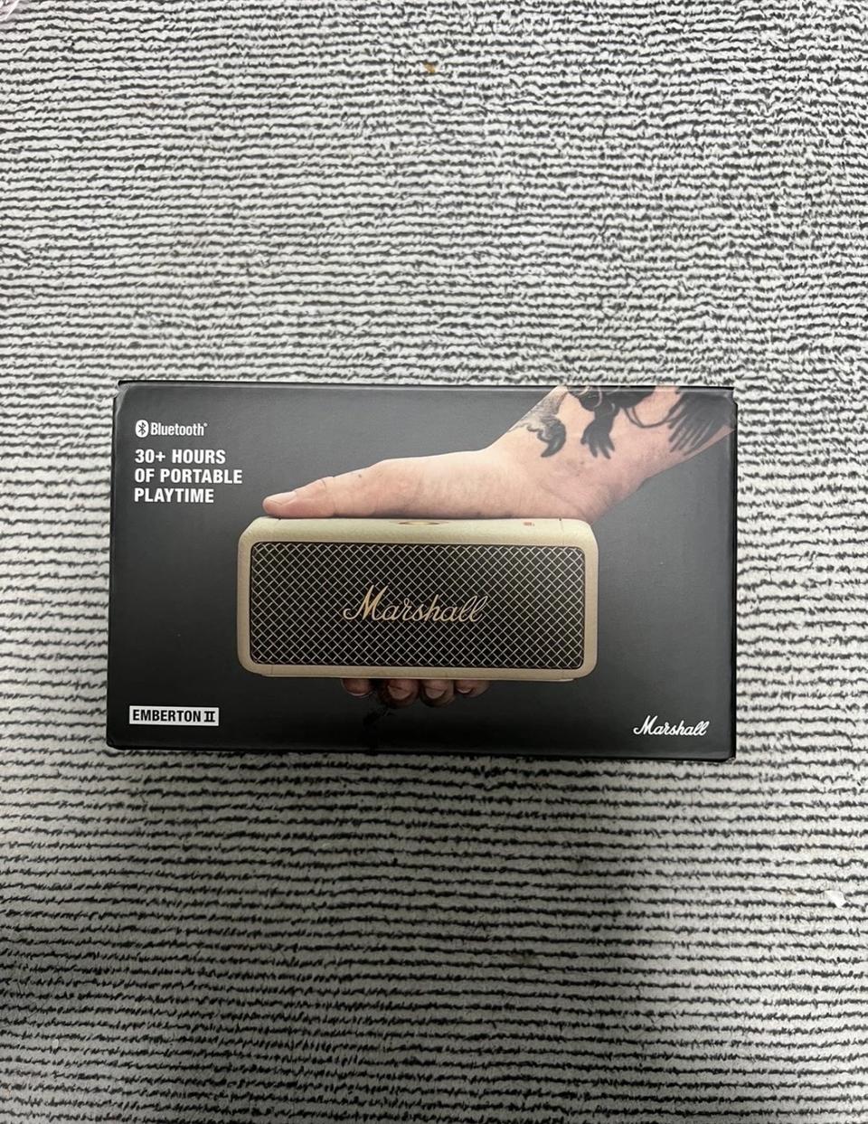 [미개봉 새상품] 마샬 엠버튼 2 크림 포터블 휴대용 블루투스 스피커