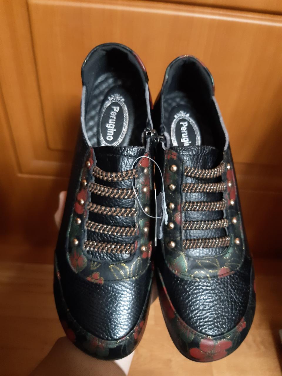 새것)230.240 소가죽 밴딩끈 꽃무늬신발