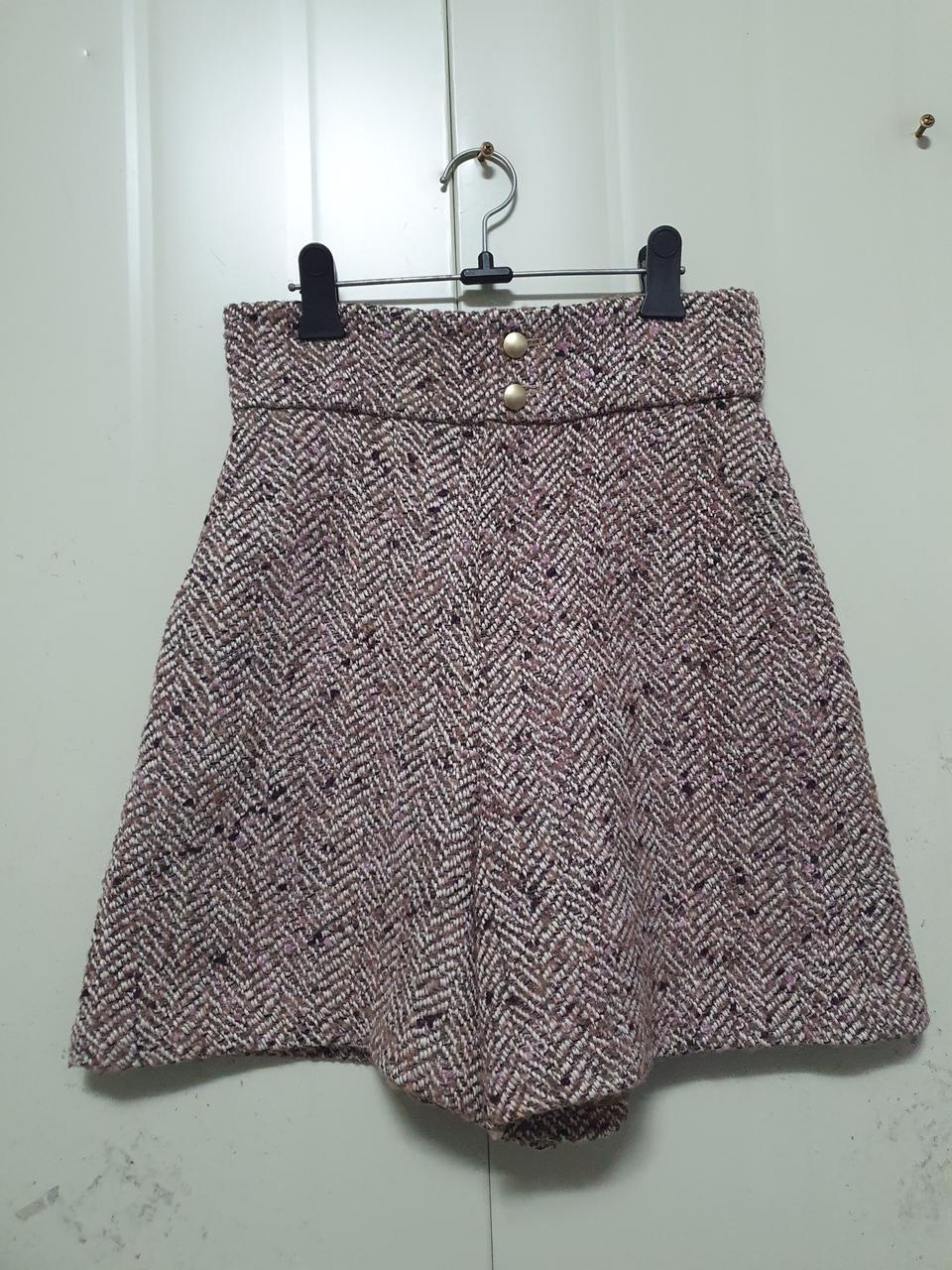 질스튜어트 바지.반바지.트위드