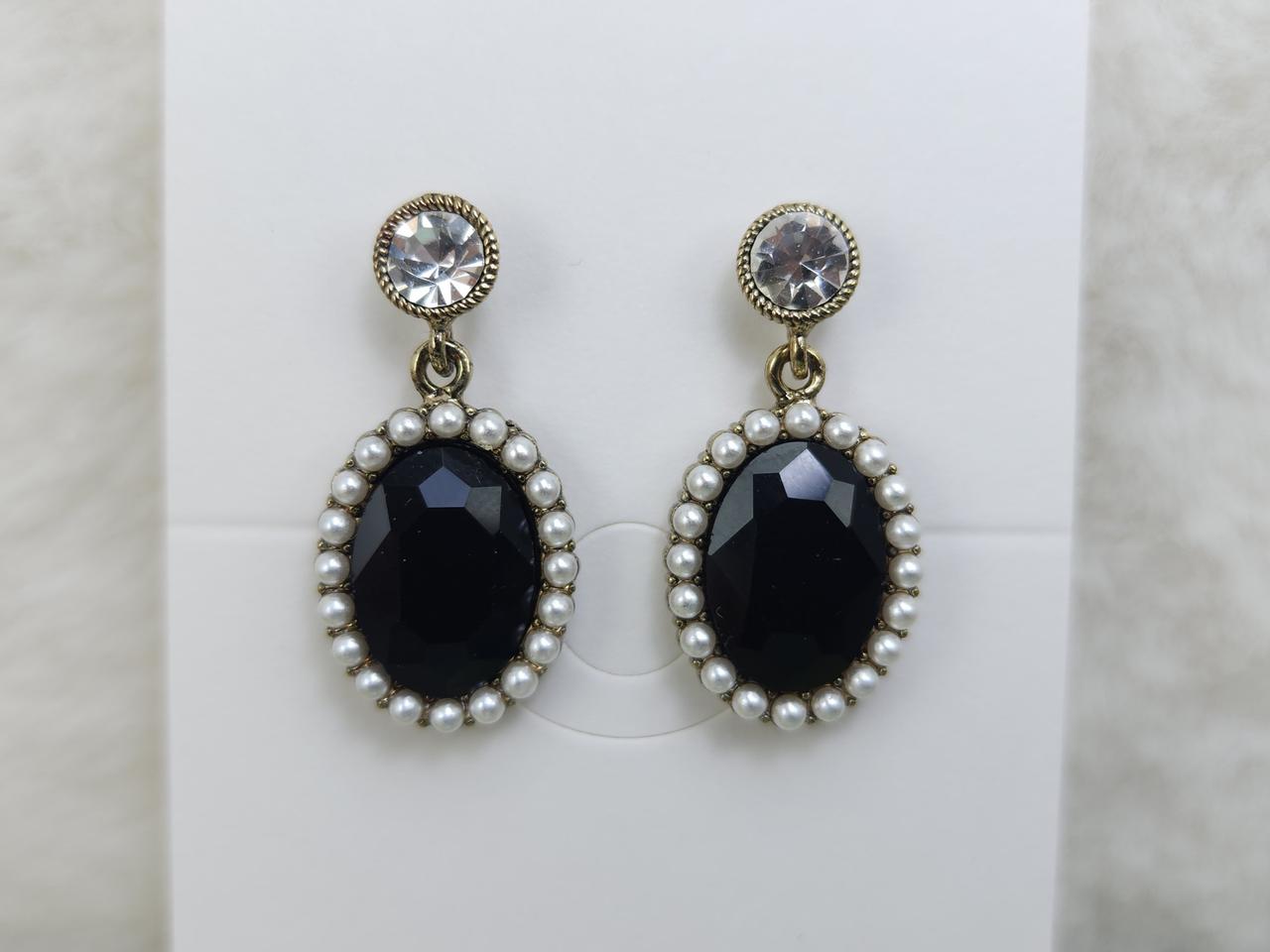 오발 진 블랙 진주 귀걸이, 새상품
