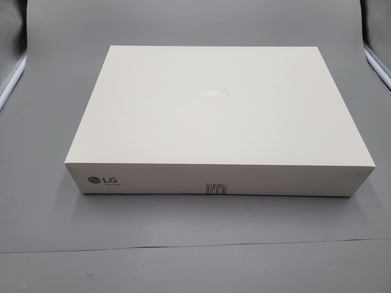 미개봉)LG그램 노트북 16인치 13세대 램16 ssd256