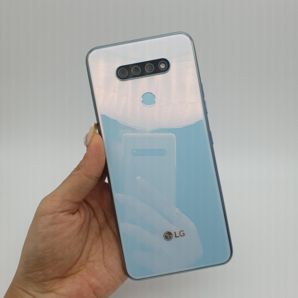 15300)LG Q51/ Q510 화이트 KT 32GB  A-급