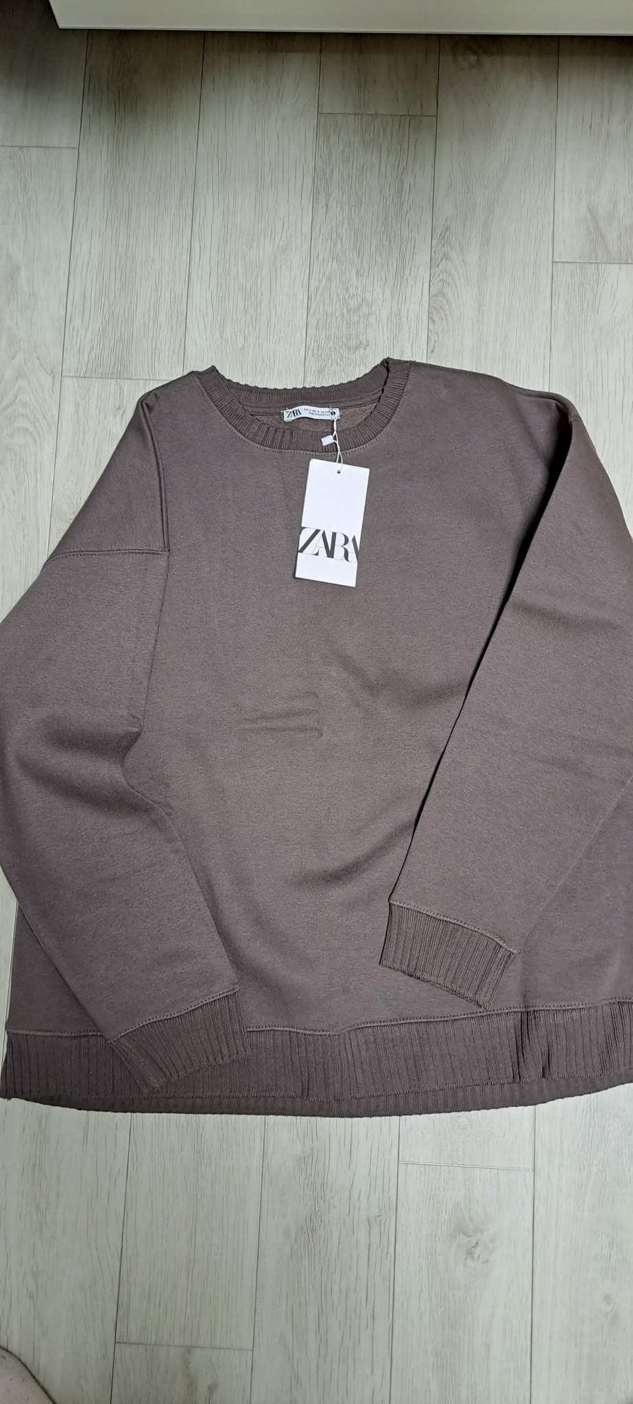 자라 맨투맨 새상품