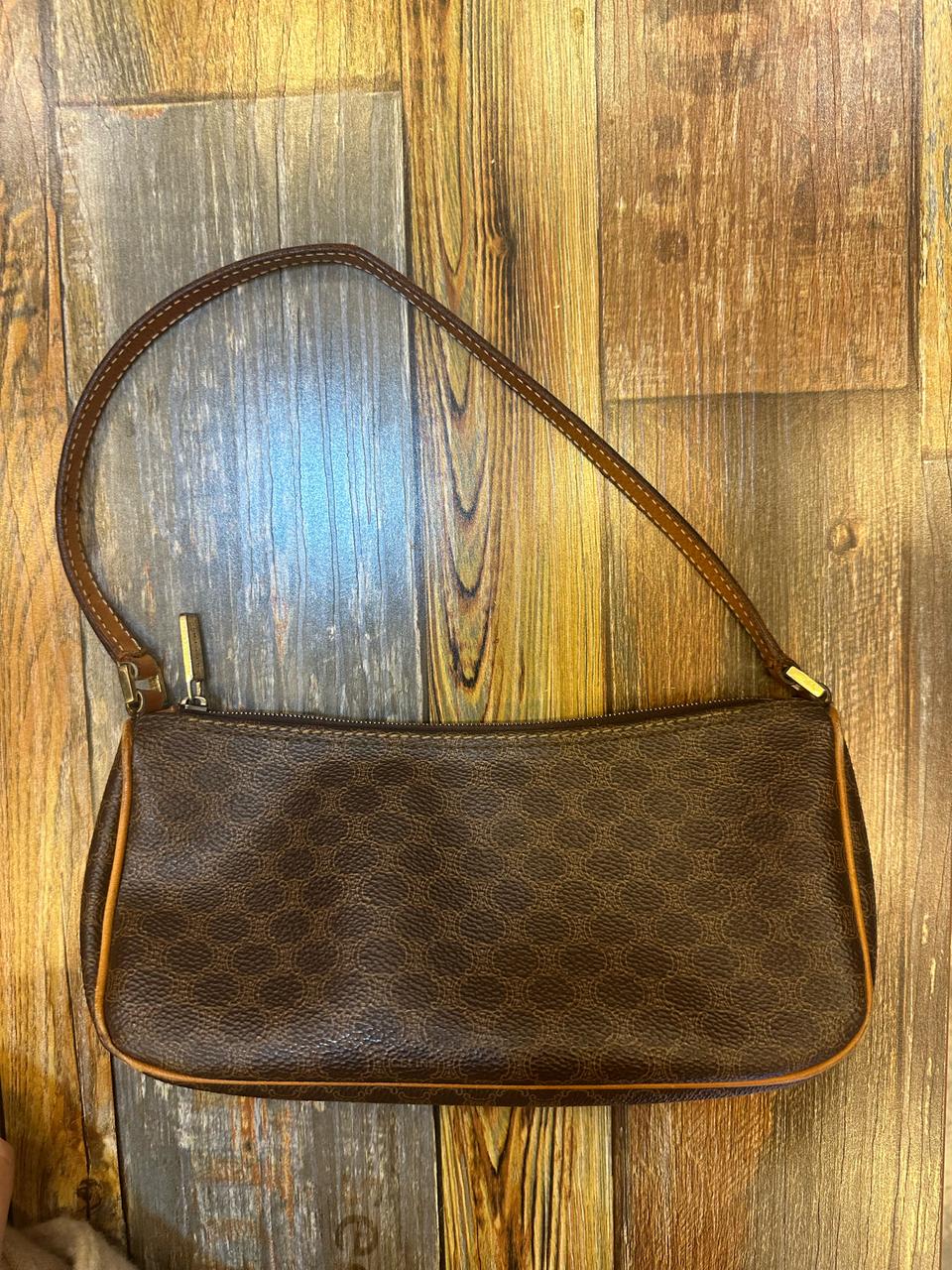 셀린느 정품 미니 손가방 상태무난