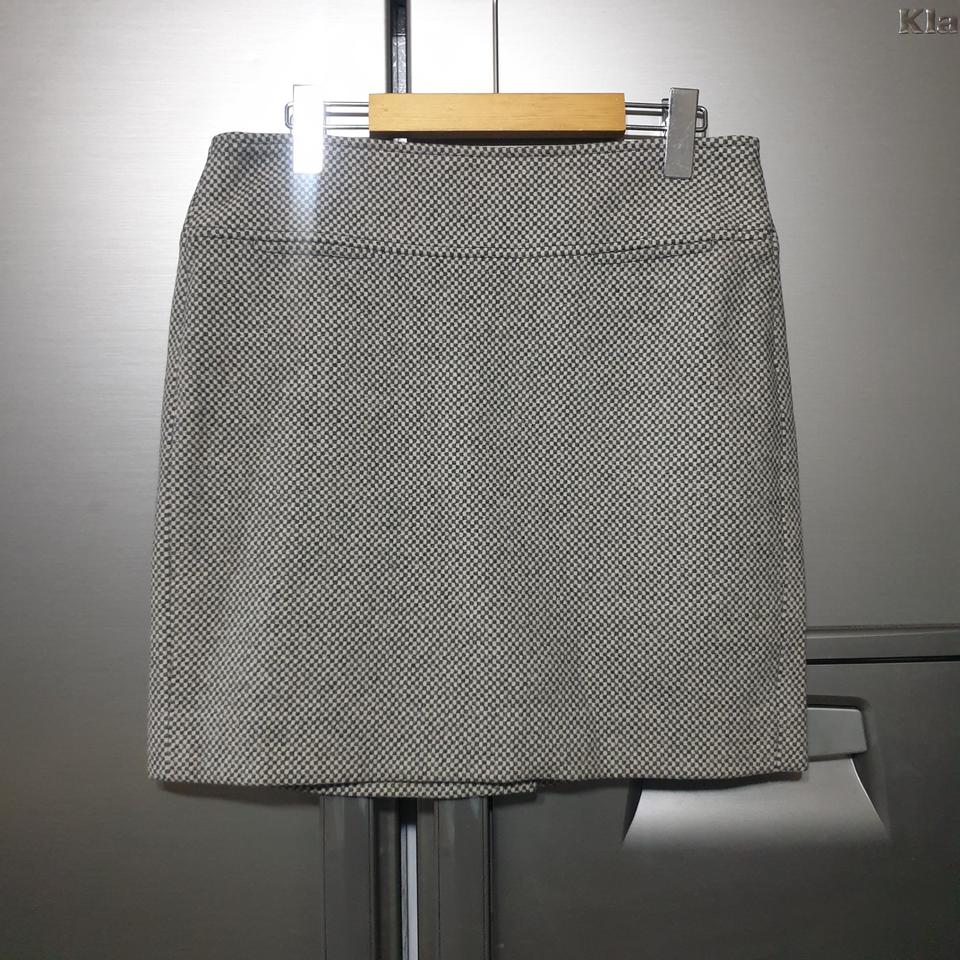 버버리 울캐시미어 스커트