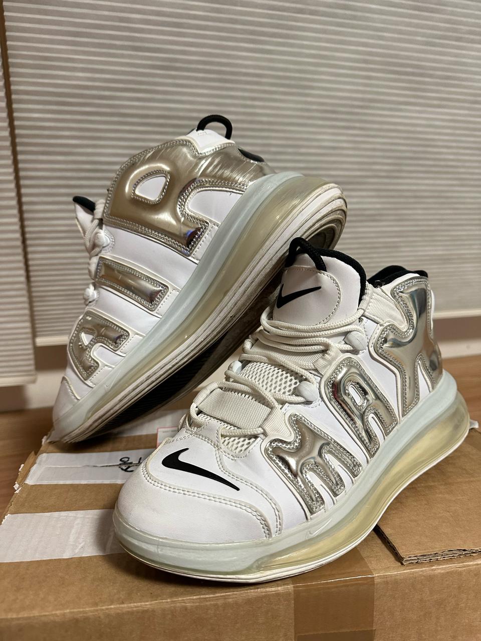 나이키 업템포720 285사이즈