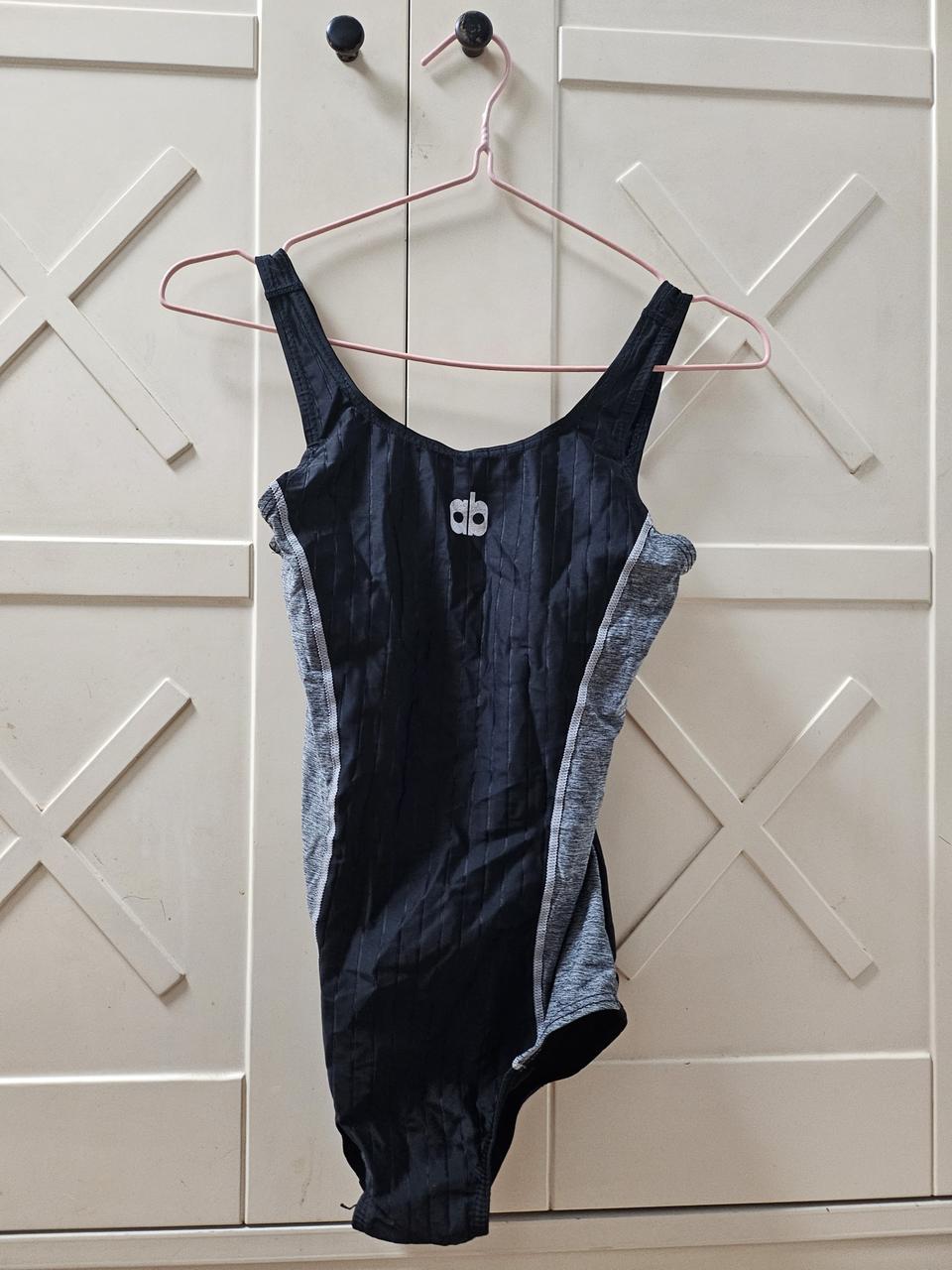 아날도바시니 수영복 m사이즈