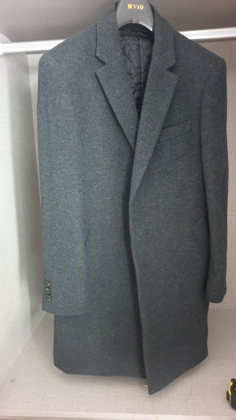 (100) 엠비오 체스터필드 코트 거의새상품