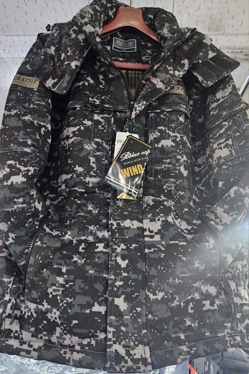 초특가 새상품 카모야상패딩기모