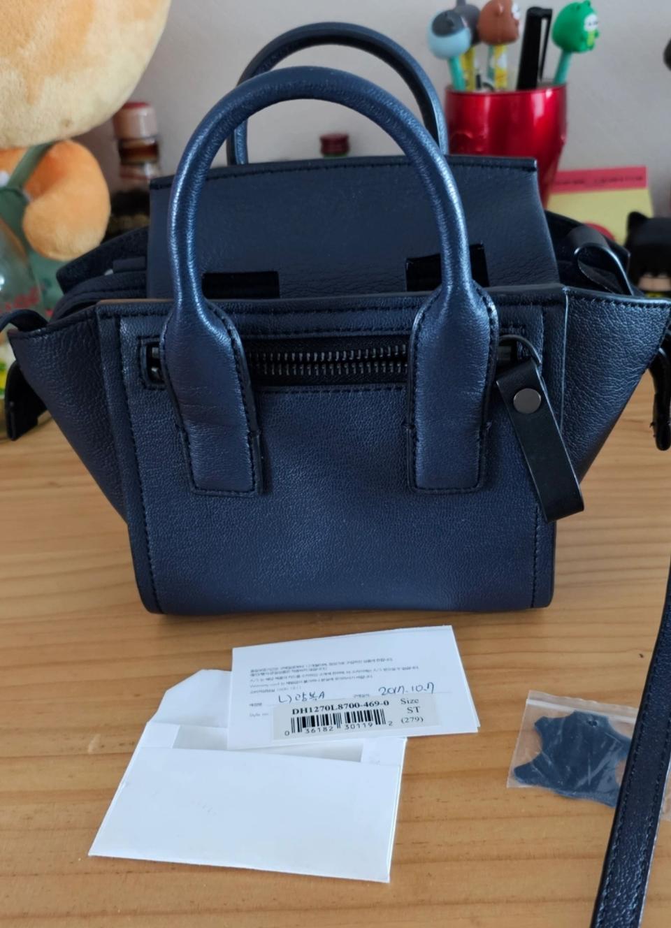 캘빈클라인 미니크로스백