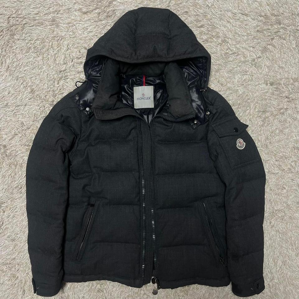 몽클레어 몽제네브르 패딩