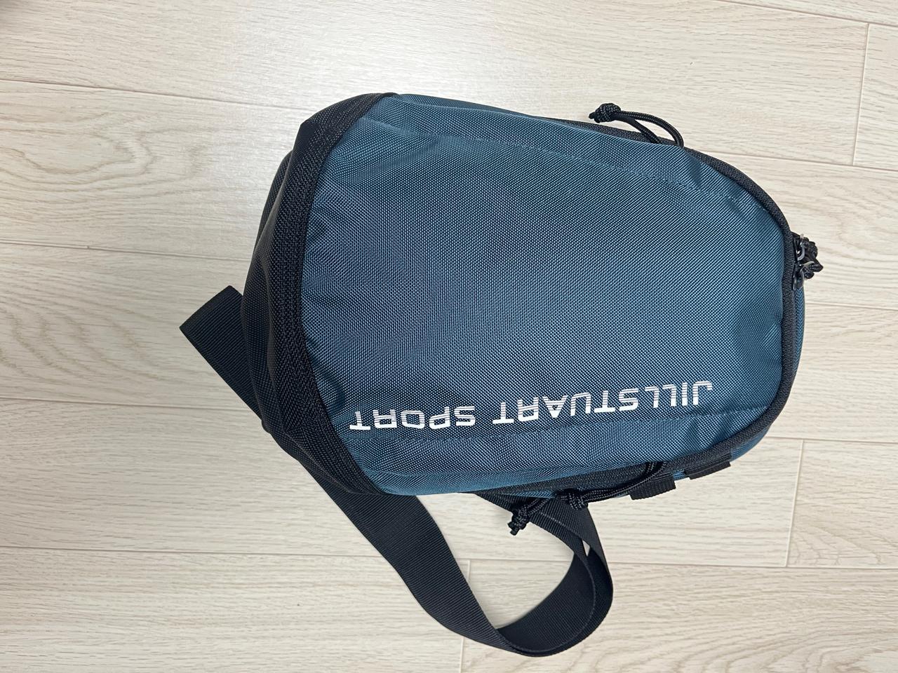 질스튜어트 슬링백