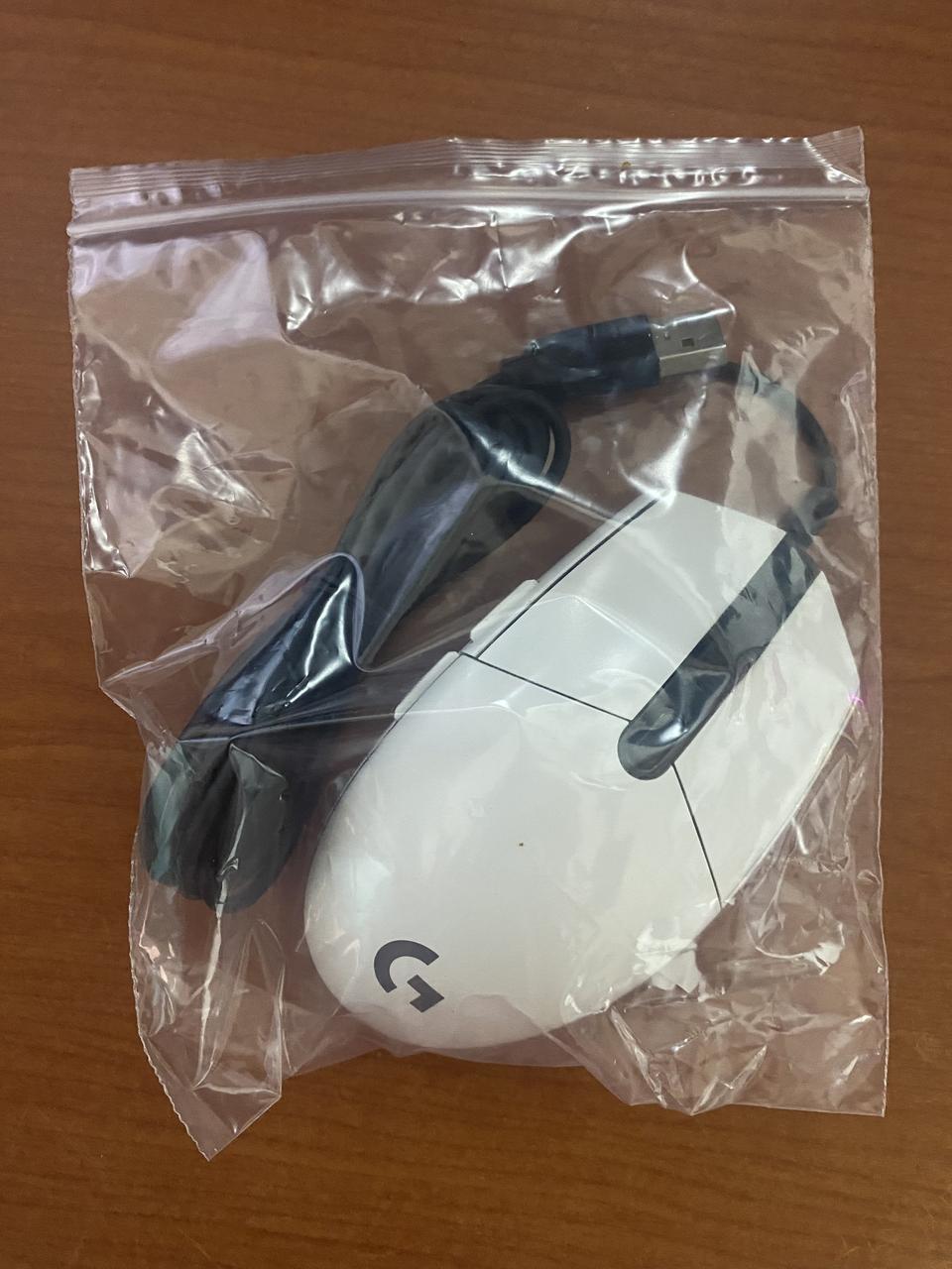 로지텍 G102 Prodigy 1세대 화이트 게이밍 마우스