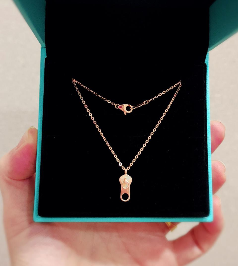 사랑스런  자크모양 14k 목걸이♡가끔 고생한 나를 위한 선물을 해보세요