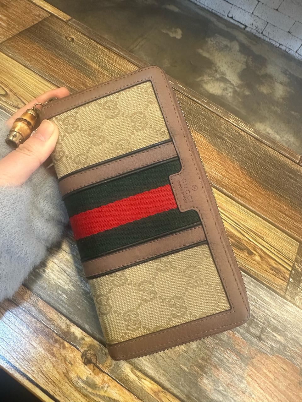 구찌 정품 뱀부 태슬 장지갑