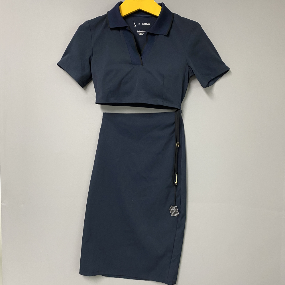 [중고] [xs] 새상품 나이키x자크뮈스 NRG 숏슬리브 폴로 드레스 다크 옵시디언