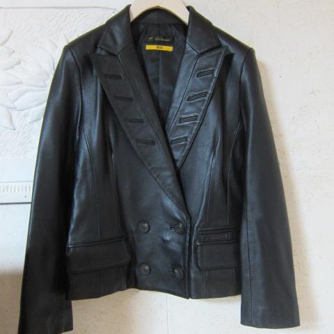 테일러드핏 양가죽 자켓