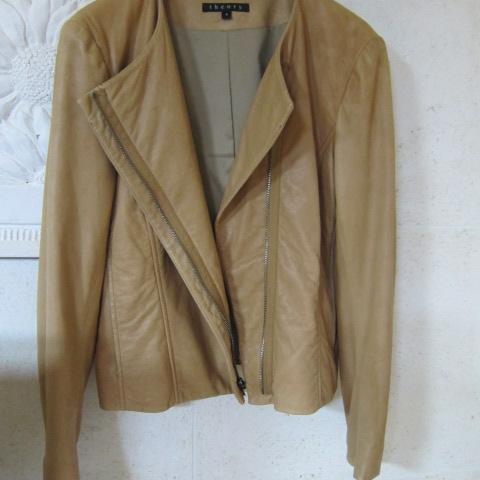 띠어리 양가죽 자켓