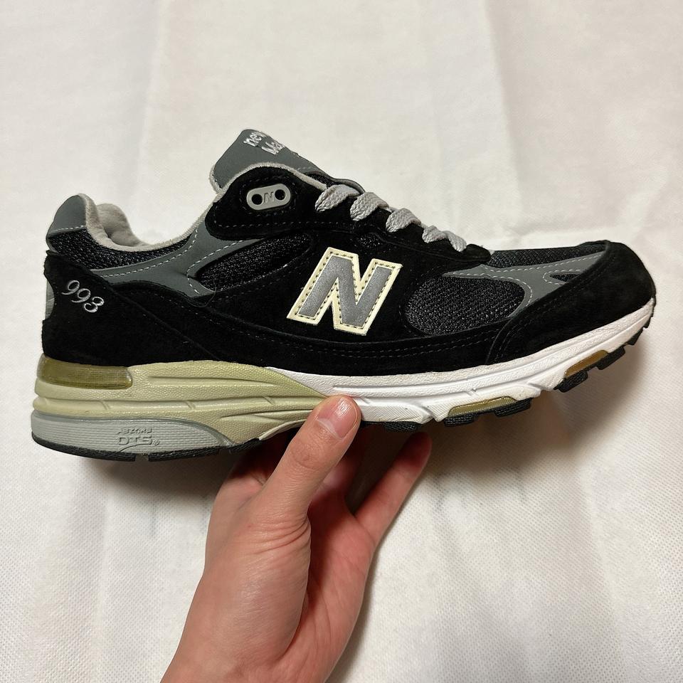 뉴발란스 993 made in USA 블랙 판매합니다 !