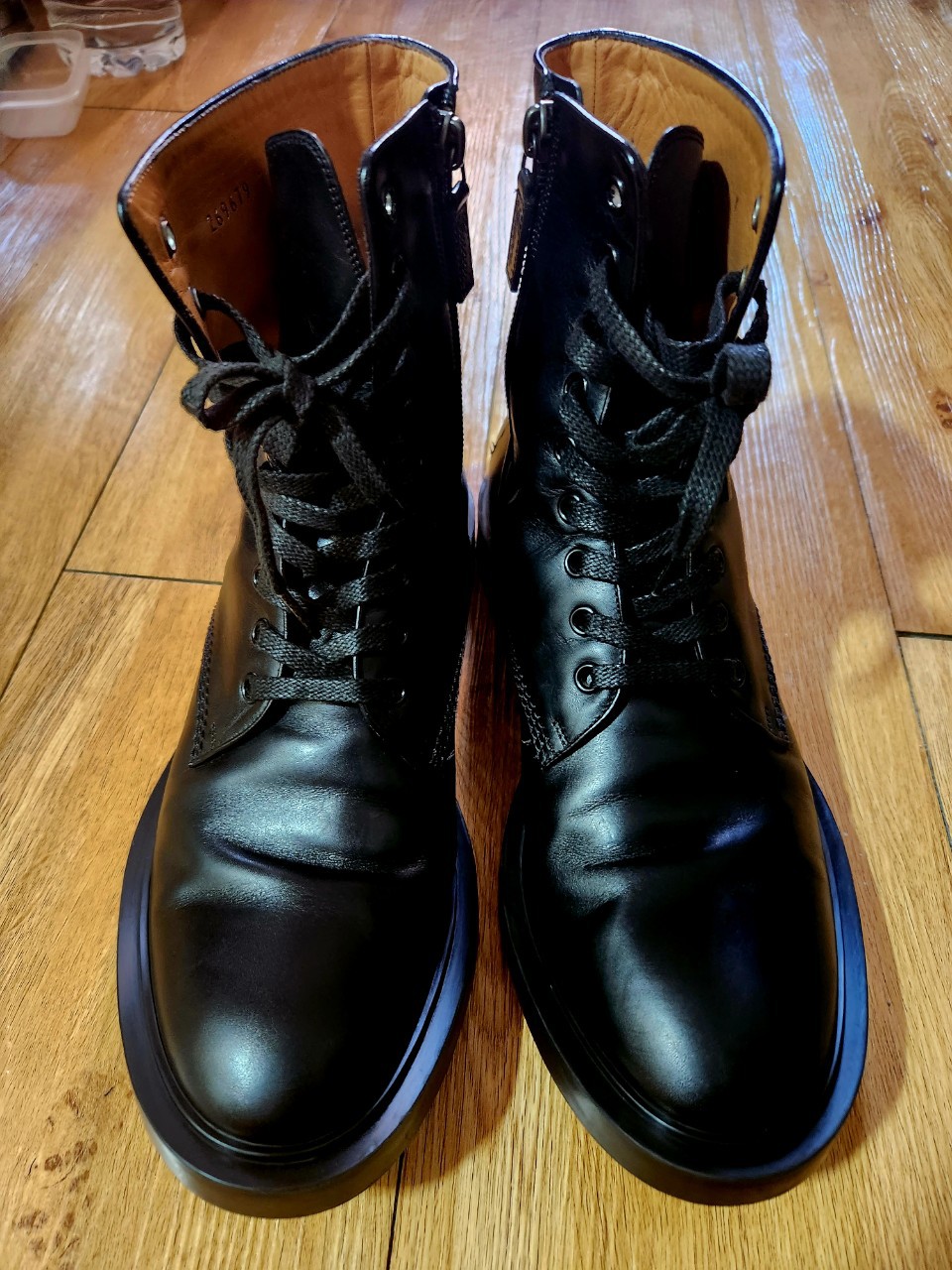 구찌정품 하이탑 워커