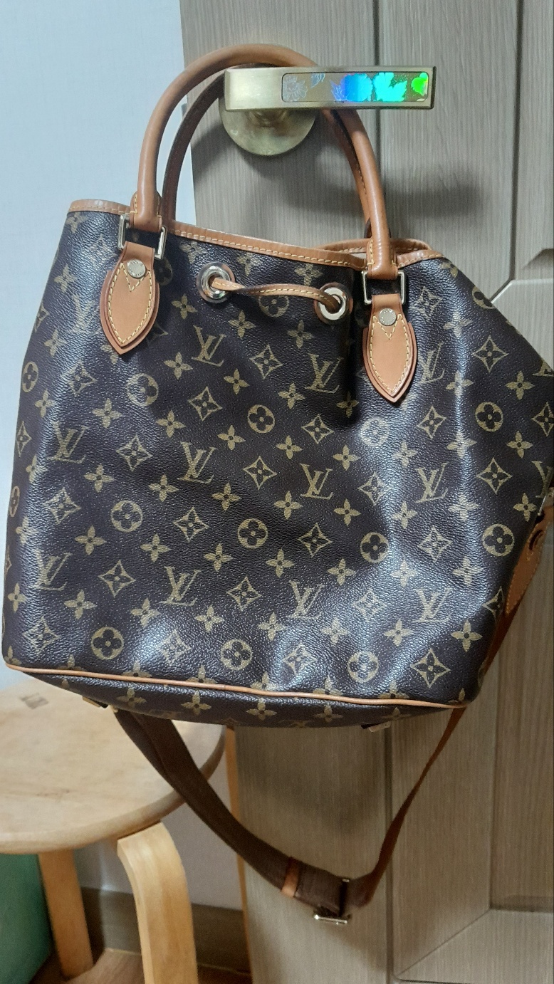 여행가방으로쓰기좋은여자가방팔아요