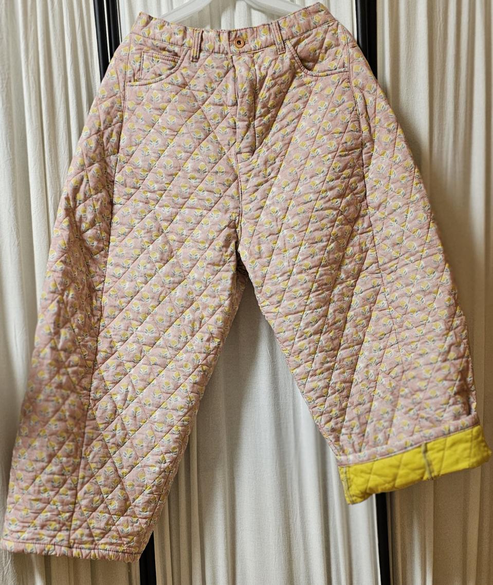 새상품 퀼팅누빔 팬츠