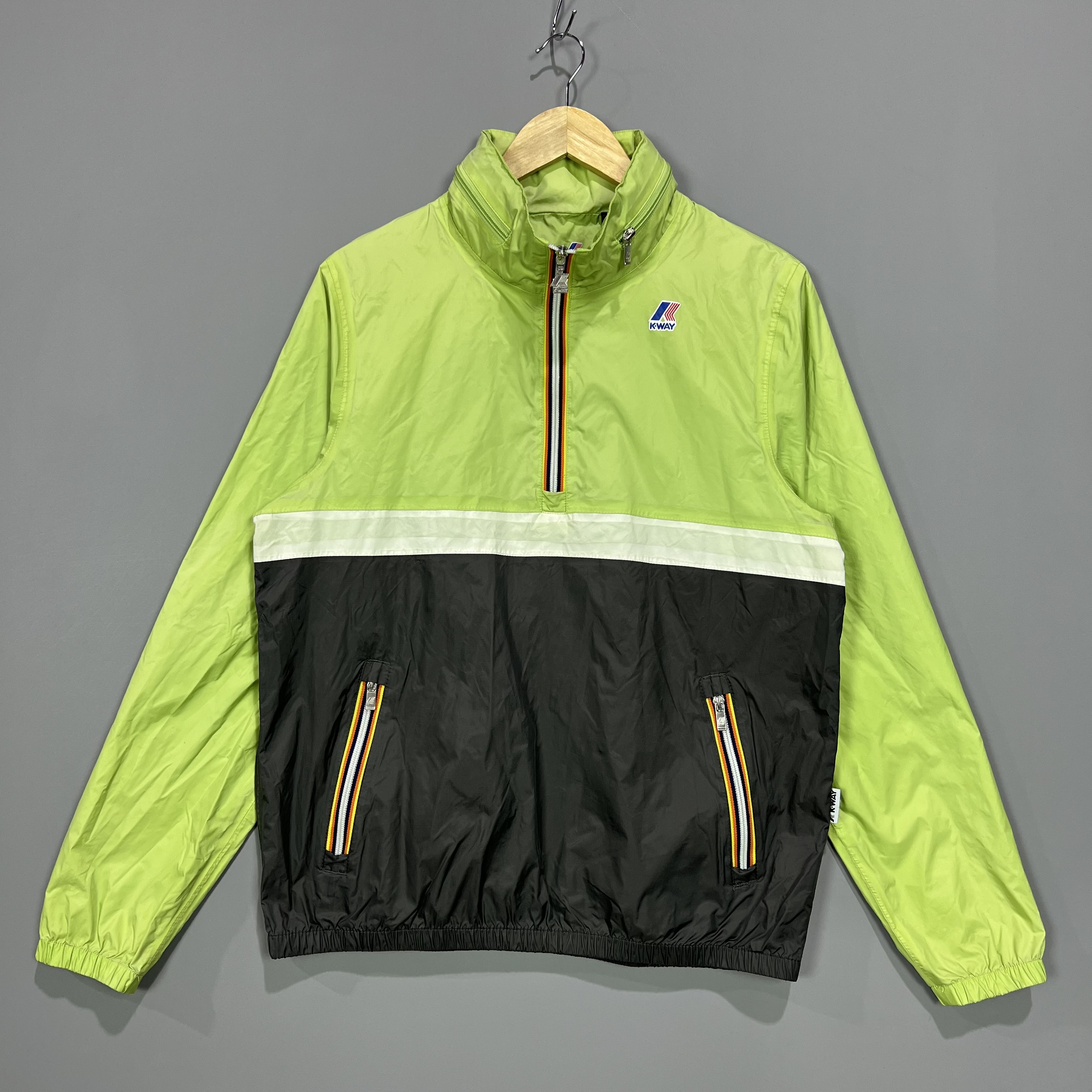[중고] [M] K-WAY 까웨 윈드스토퍼 바람막이 아노락 0369