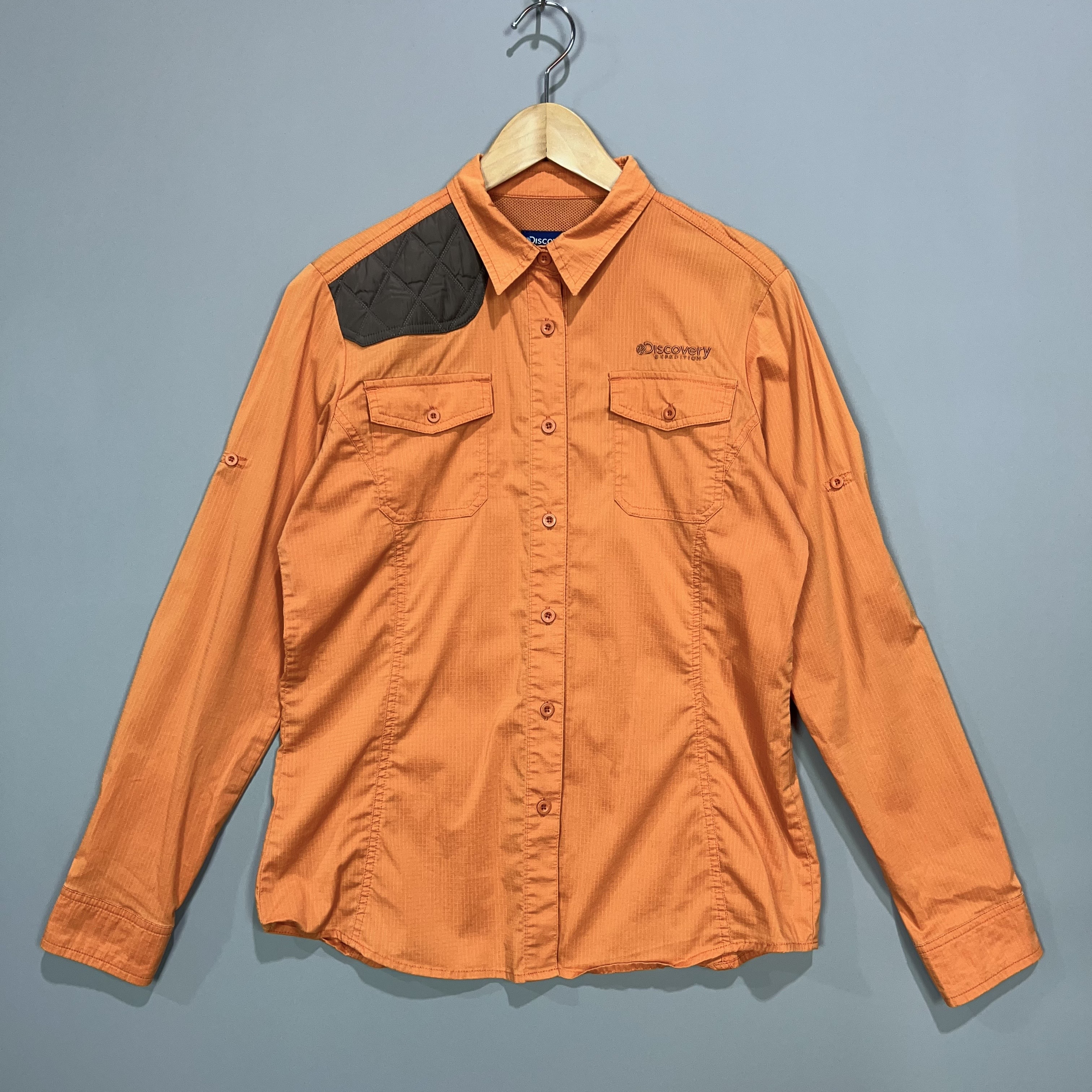 [중고] [우먼스] [100] 디스커버리 나일론 셔츠 0736