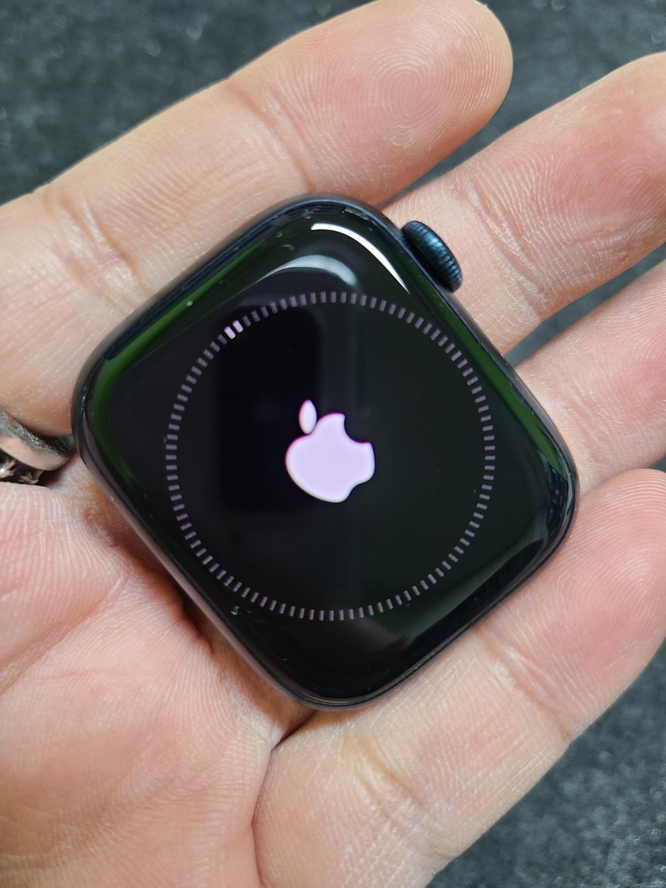 애플워치9 41MM 블랙 상태S 구매한달 스트랩.충전기미사용싸게팜 51만