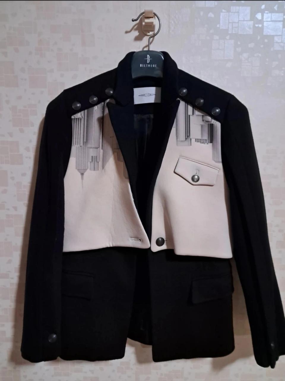 여성겨울코트(중고)