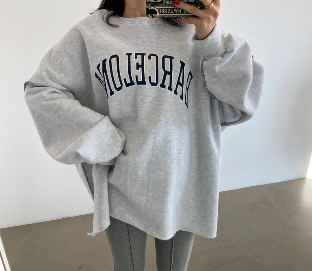 남녀공용 바르셀로나 오버핏 맨투맨